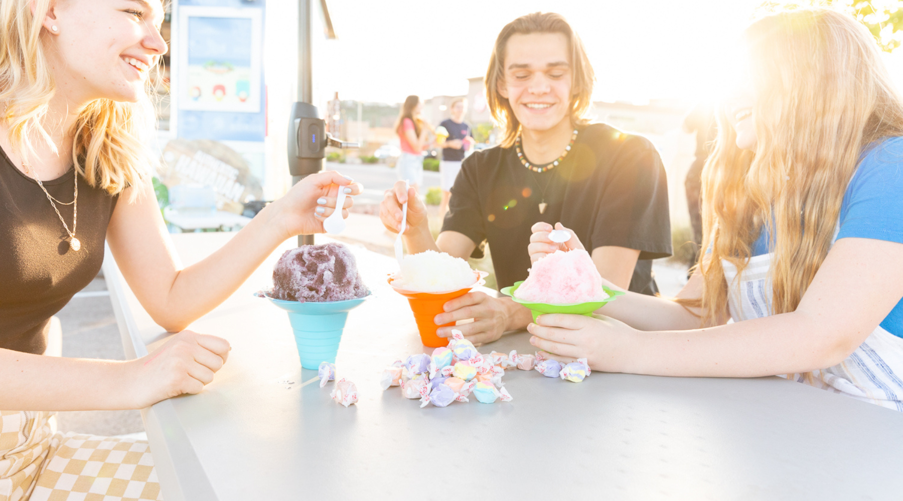 The Best Custom Branded Snacks for Amusement Parks: Why Taffy is the Perfect Choice